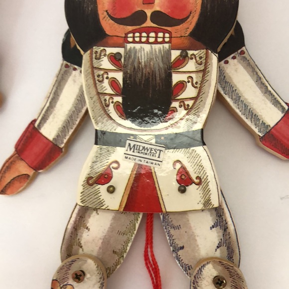 Bundle Vintage Wooden Ornaments-Italy Pinocchio Germany Clock And Nutcracker - Picture 8 of 14